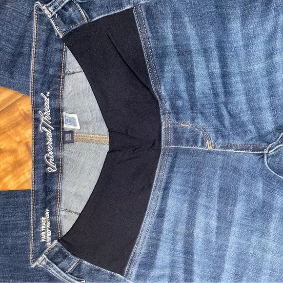 Maternity under belly jeans - Picture 2 of 4